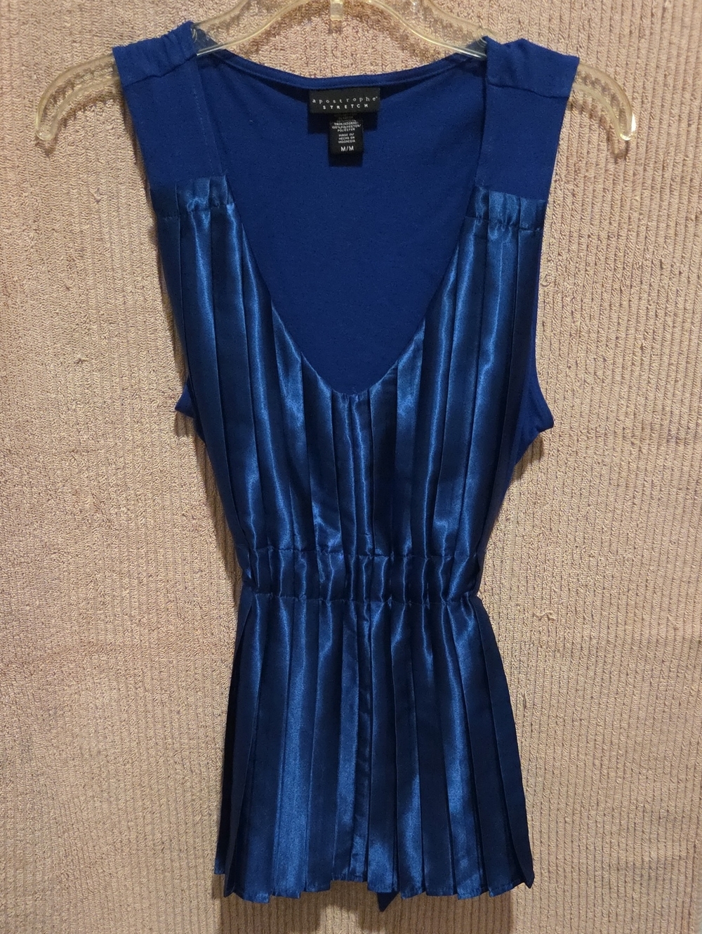 Apostrophe V-neck Dress Top